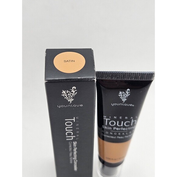 Younique Mineral Touch Skin Perfecting Concealer in Satin 10ml New in Box - Picture 2 of 5